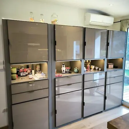 Au Petit Mazet - 4 Personnes Villa