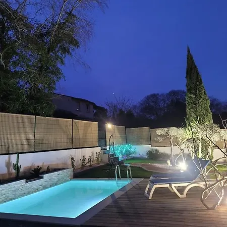 Villa Au Petit Mazet - 4 Personnes Nimes