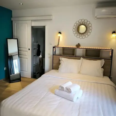Villa Au Petit Mazet - 4 Personnes *